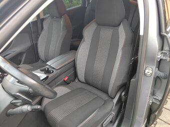 Peugeot 5008 1.5 BlueHDi S S E6.2 Active EAT8 - 5