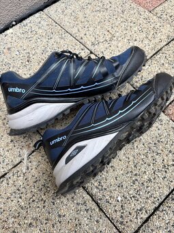 Obuv umbro - 5