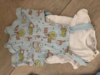 Balík oblečenia unisex - deti 56-62 - 5