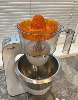 Bosch MUM 54240 900W kuchynský robot - 5
