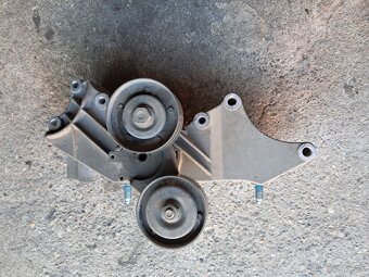 Predám diely 1.4 16v 55kw - 5