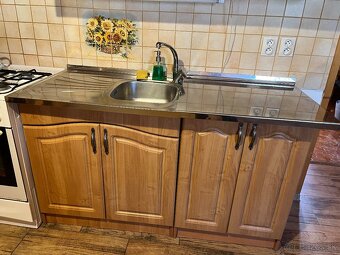 Kuchynská linka - 5