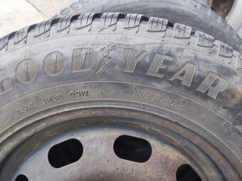 VAG disky a zimne pneumatiky dezen 7mm, 5x112 195/65 R15 - 5