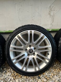Themisto 5x112 R18 ET46 225/40 92H 8mm dezén. - 5