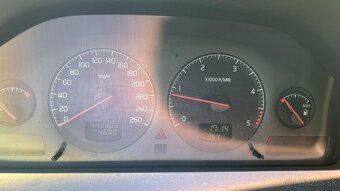Volvo S60 2.4 - 5