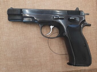 Pištoľ samonabíjacia CZ 75 - 5