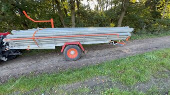 Príves za traktor na balíky sena slamy lucerky - 5