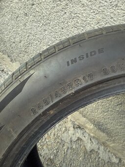 245/45 R17 - 5