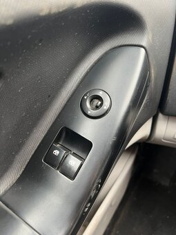 Predám na diely Kia Pro Ceed I 1.4 G4FA - 5