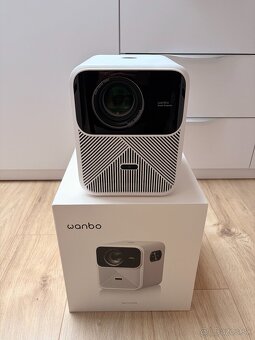 Predám TOP STAV Projektor Xiaomi Wanbo Mozart WB81 1080p - 5