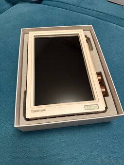 Interaktívny foto rámik, kalendár, budík DIVOOM - 5