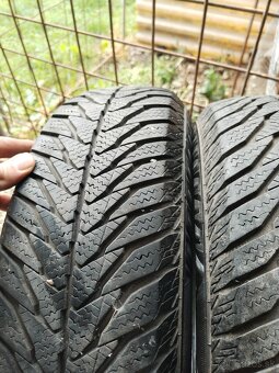 Predám zimné pneumatiky 2x Matador 165/70R14 - 5