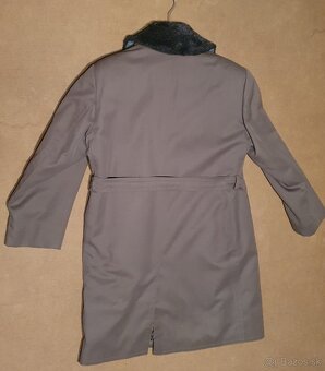 Predám kvalitný pánsky zateplený kabát s podšívkou v. L–XL - 5