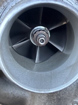 Motor 1.9tdi 96 kw awx - 5