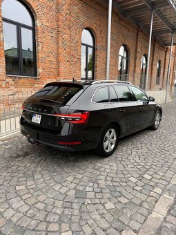 Superb Premium 2.0tdi DSG MATRIX VIRTUAL - 5