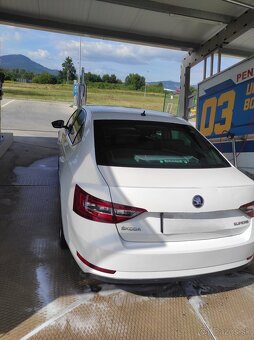 Superb 3 2l TDI 110kw - 5