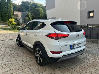 Hyundai Tucson 2.0 CRDi 136 kW (185 k), 4×4, 6M – r. 2017 - 5