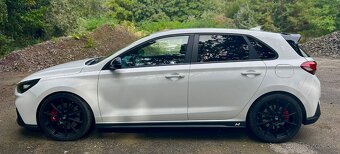 Hyundai i30N - 5