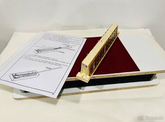 Predám ladiaci stolík/ BOX na ladenie akordeónov a heligonie - 5