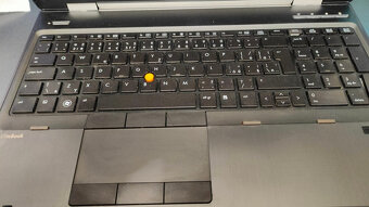 HP Elitebook 8570w + dokovacia stanica (200W adapter) - 5