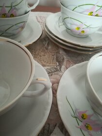 Porcelánové šálky 6+6+4+4 - 5