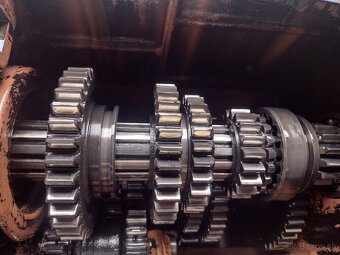 Prevodovka zetor 67 - 5