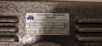 Starý retro divadelný reflektor - 5