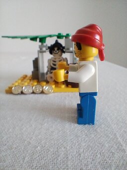 LEGO Pirates 6232 Skeleton Crew - 5