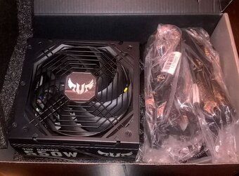 ASUS TUF Gaming 550W PLUS Bronze - 5