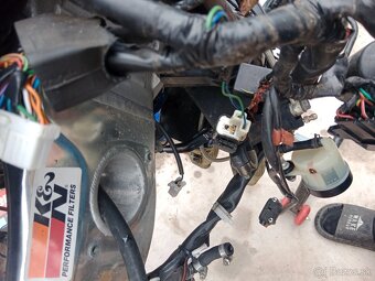 Aprilia rsv 1000 nd - 5
