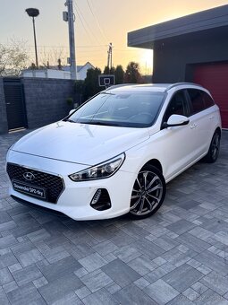 Hyundai i30 1.6Crdi Facelift - 5