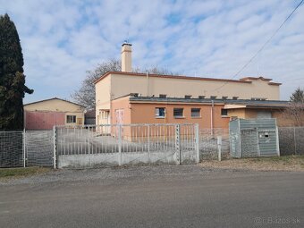 Predaj viacúčelová budova Čakajovce Nitra - 5