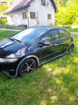 Predam Hondu civic ufo 2.2 cdi - 5