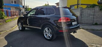 Volkswagen Touareg VR6 3.6 LUX KomfortBenzínPanorama - 5