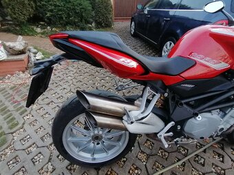MV Agusta Brutalle 1090r 2015 - 5