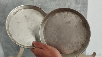 Staré 5kg dvoumiskové váhy po starší renovaci. - 5