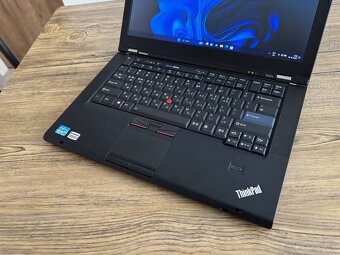 15"/Lenovo/Notebook/i5/6GB RAM/256GB SSD/Intel HD grafika 2 - 5