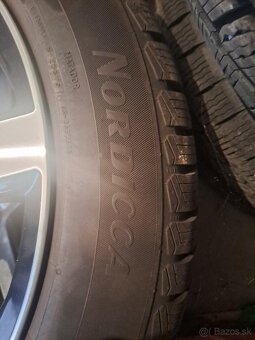 BMW X1   225/50 R17 - 5