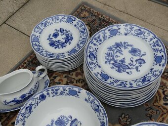 porcelánový jedálenský servis – modrý cibulák Česká rep. - 5