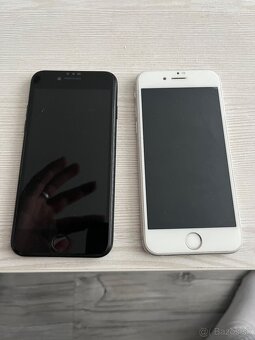 iPhone 6s a iPhone SE 2020 - 5