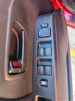 Rozpredám na diely Mazda 5 2.0 CDTI RF RF7J - 5