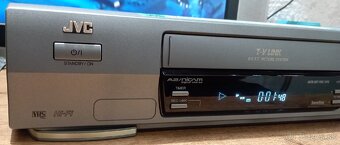 JVC HR-J768 .... HIFI stereo VHS videorekorder .... - 5