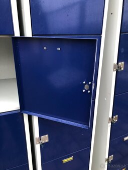 Plechová šatníková skrinka alebo na náradie - 5