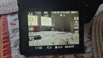 Fotoaparát SONY RX10 IV - 5