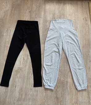 Balík tehotenského oblečenia veľ. S a M - 5