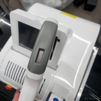 Multifunkčný kozmetický prístroj - 5