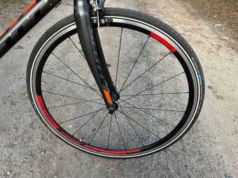 Predám pánsky cestný bicykel scott speedster40 - 5