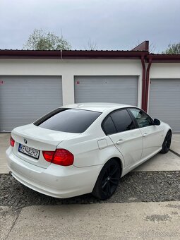 BMW e90 320d automat - 5