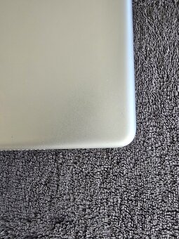 Ipad 7.gen  32GB Wi-fi - 5