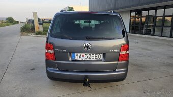 Volkswagen Touran 2.0 TDI 103 KW (7 miest) - 5